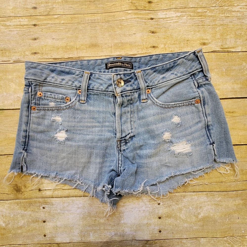 Abercrombie and Fitch Women's Denim Jean Booty Shorts in Distressed Sz 25
